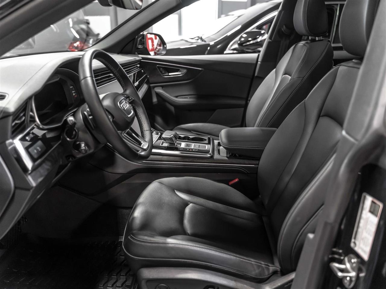 2021 Audi Q8 PROGRESSIV|S-LINE|ADAPT CRUISE|BLACK OPTICS|22INCH|360CAM Photo