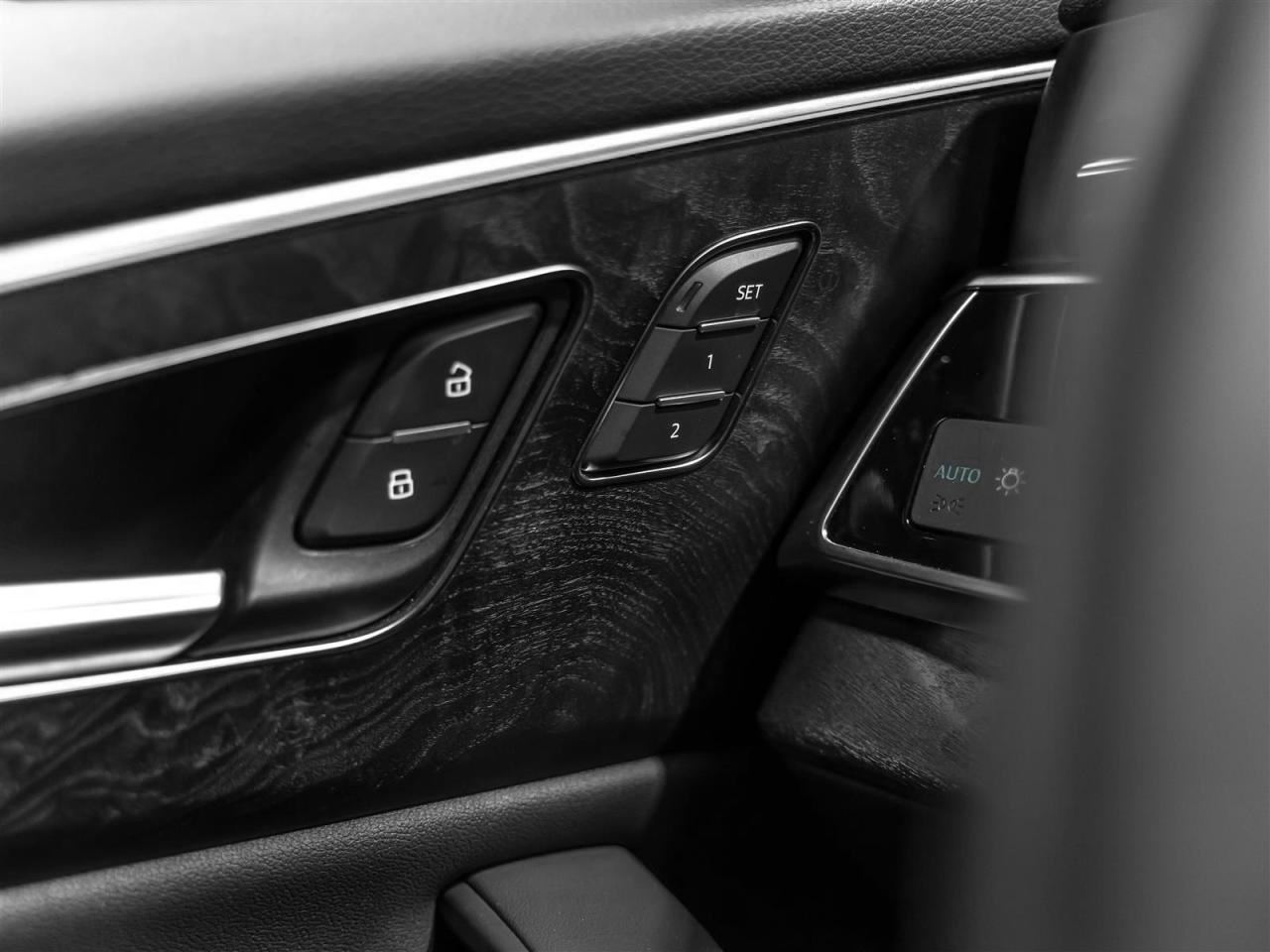 2021 Audi Q8 PROGRESSIV|S-LINE|ADAPT CRUISE|BLACK OPTICS|22INCH|360CAM Photo