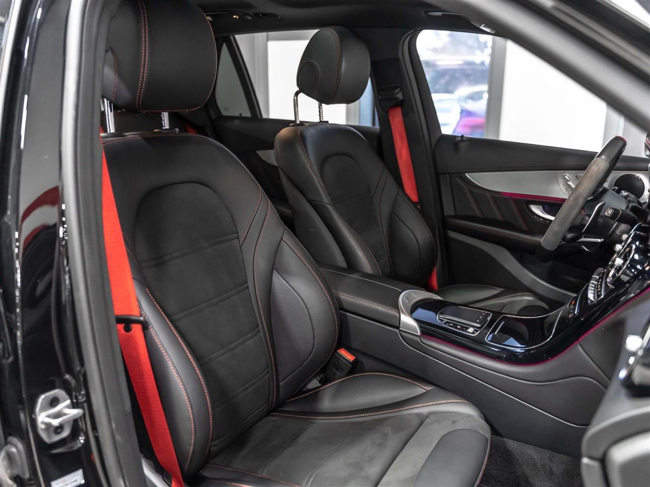 2022 Mercedes-Benz GLC AMG GLC 43|PREMIUM PKG|TECH PKG|AMG DRIVE UNIT Photo