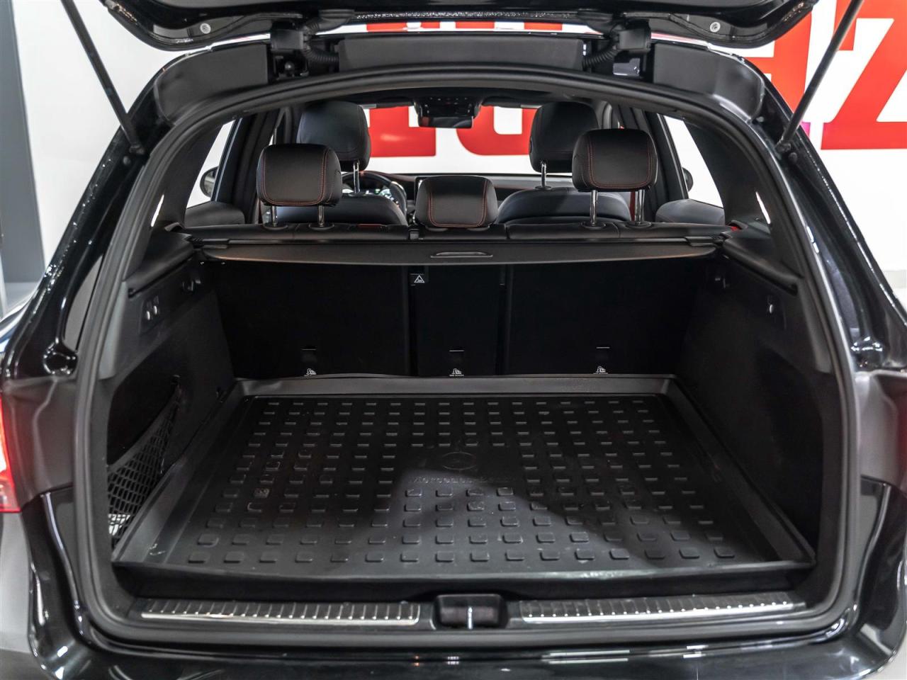 2022 Mercedes-Benz GLC AMG GLC 43|PREMIUM PKG|TECH PKG|AMG DRIVE UNIT Photo