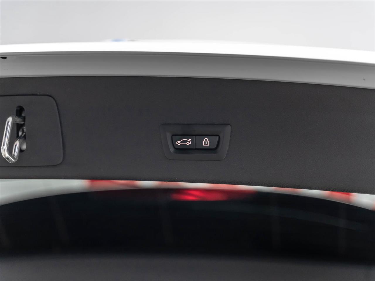 2016 BMW X1 $258 BI WEEKLY $0 DOWN|xDrive28i|HARMAN KARDON|DRIVER ASSISTANCE Photo