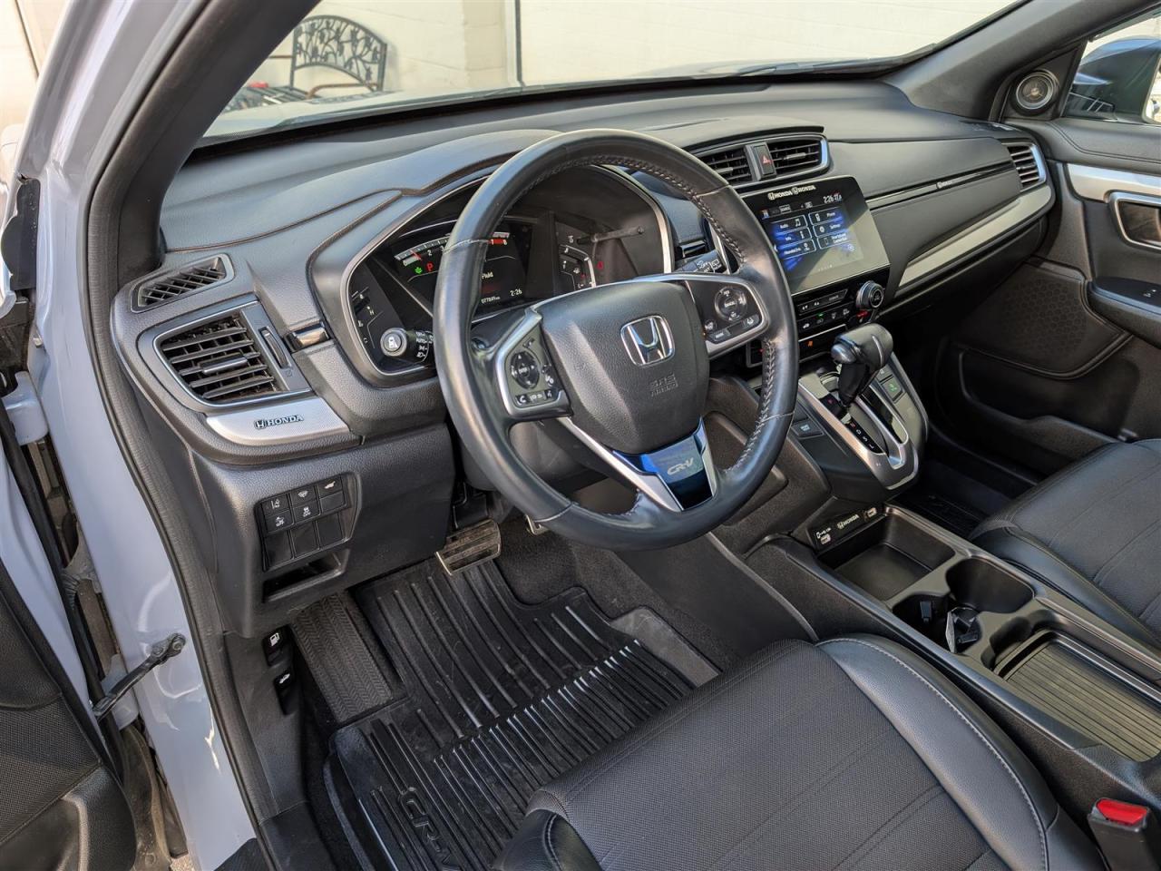 2020 Honda CR-V SPORT AWD - SUNROOF - TECH FEATURES Photo