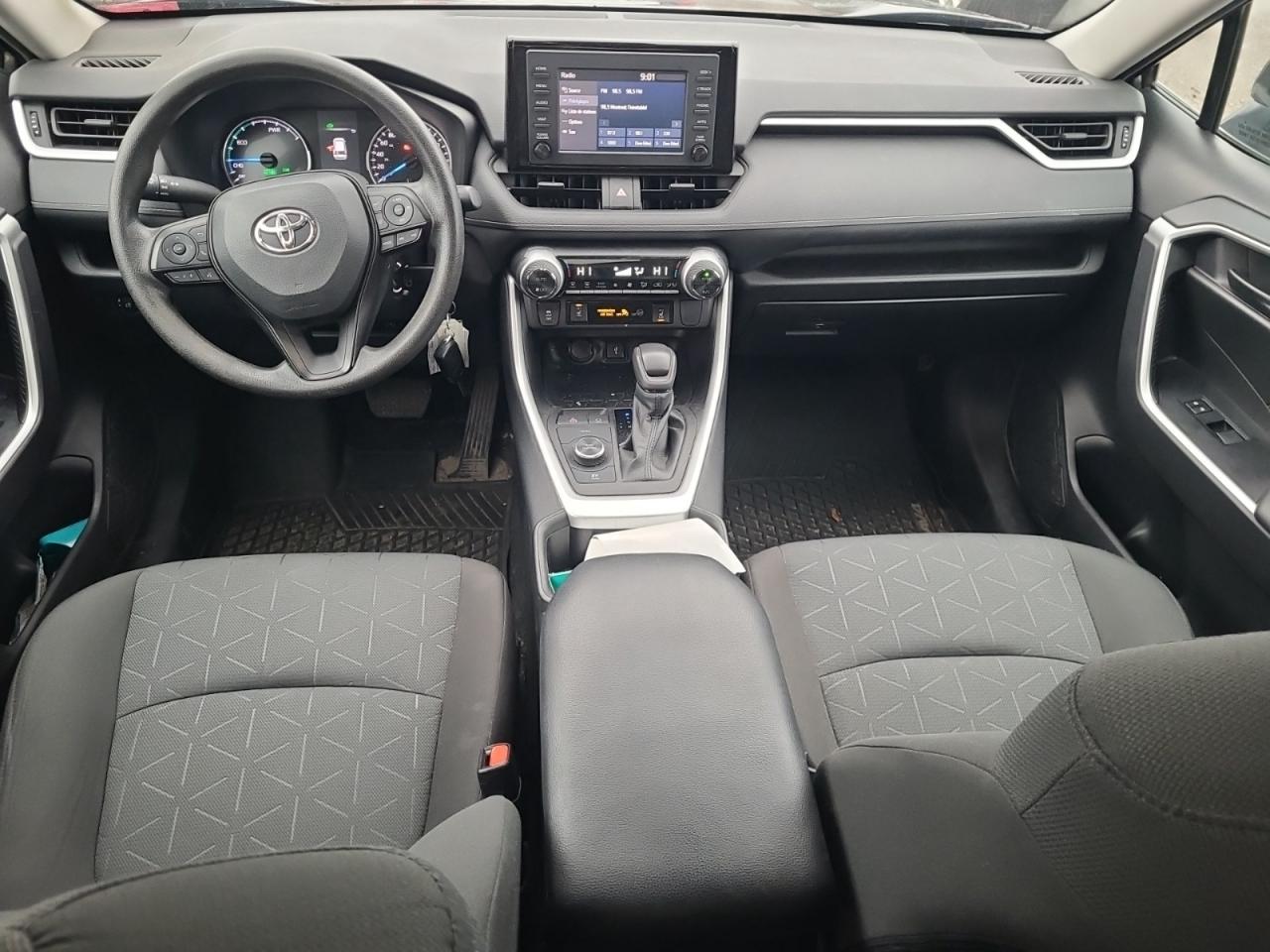 2022 Toyota RAV4 HYBRID LE AWD | NO ACCIDENTS | 11 SERVICE RECORDS Photo