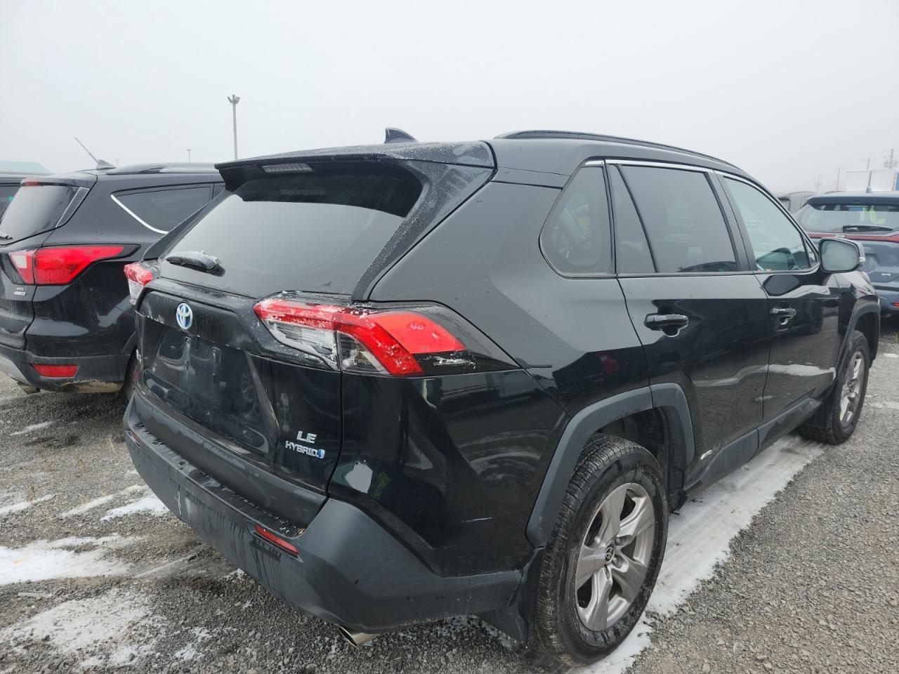 2022 Toyota RAV4 HYBRID LE AWD | NO ACCIDENTS | 16 SERVICE RECORDS Photo