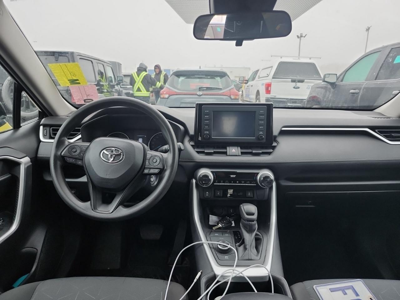 2022 Toyota RAV4 HYBRID LE AWD | NO ACCIDENTS | 16 SERVICE RECORDS Photo