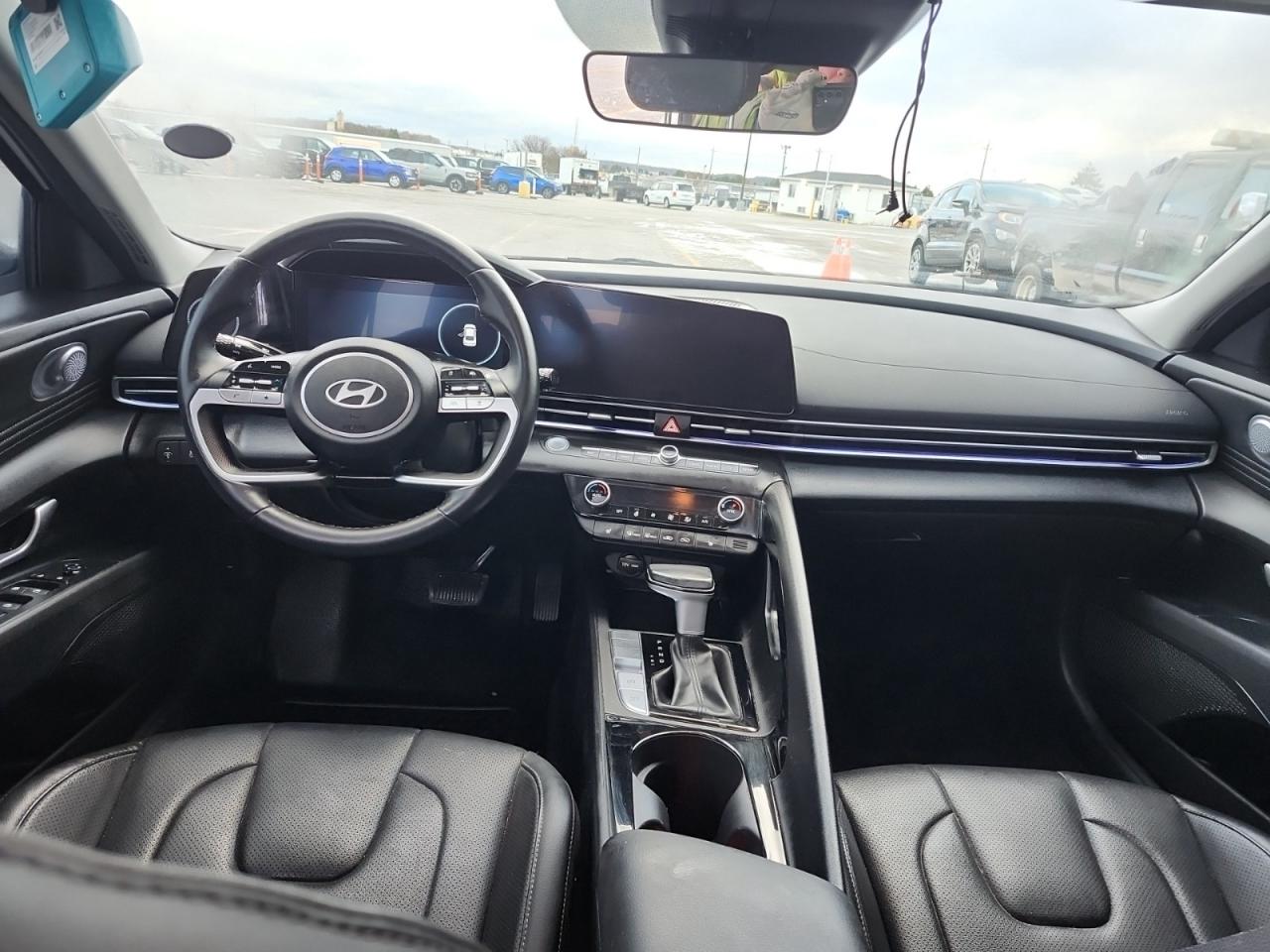 2024 Hyundai Elantra LUXURY IVT | NO ACCIDENTS | LEATHER | SUNROOF Photo