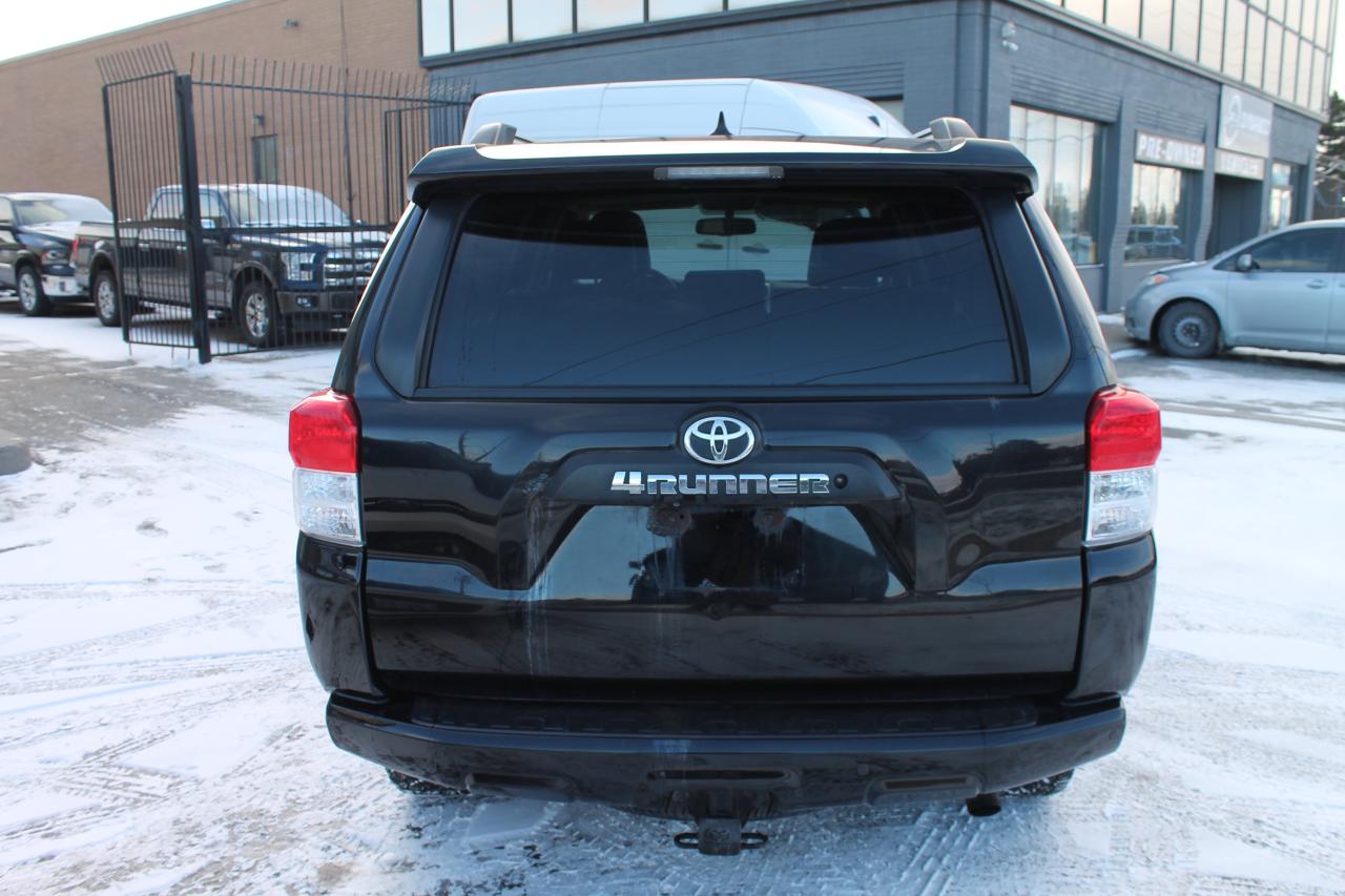 2012 Toyota 4Runner SR5 Photo