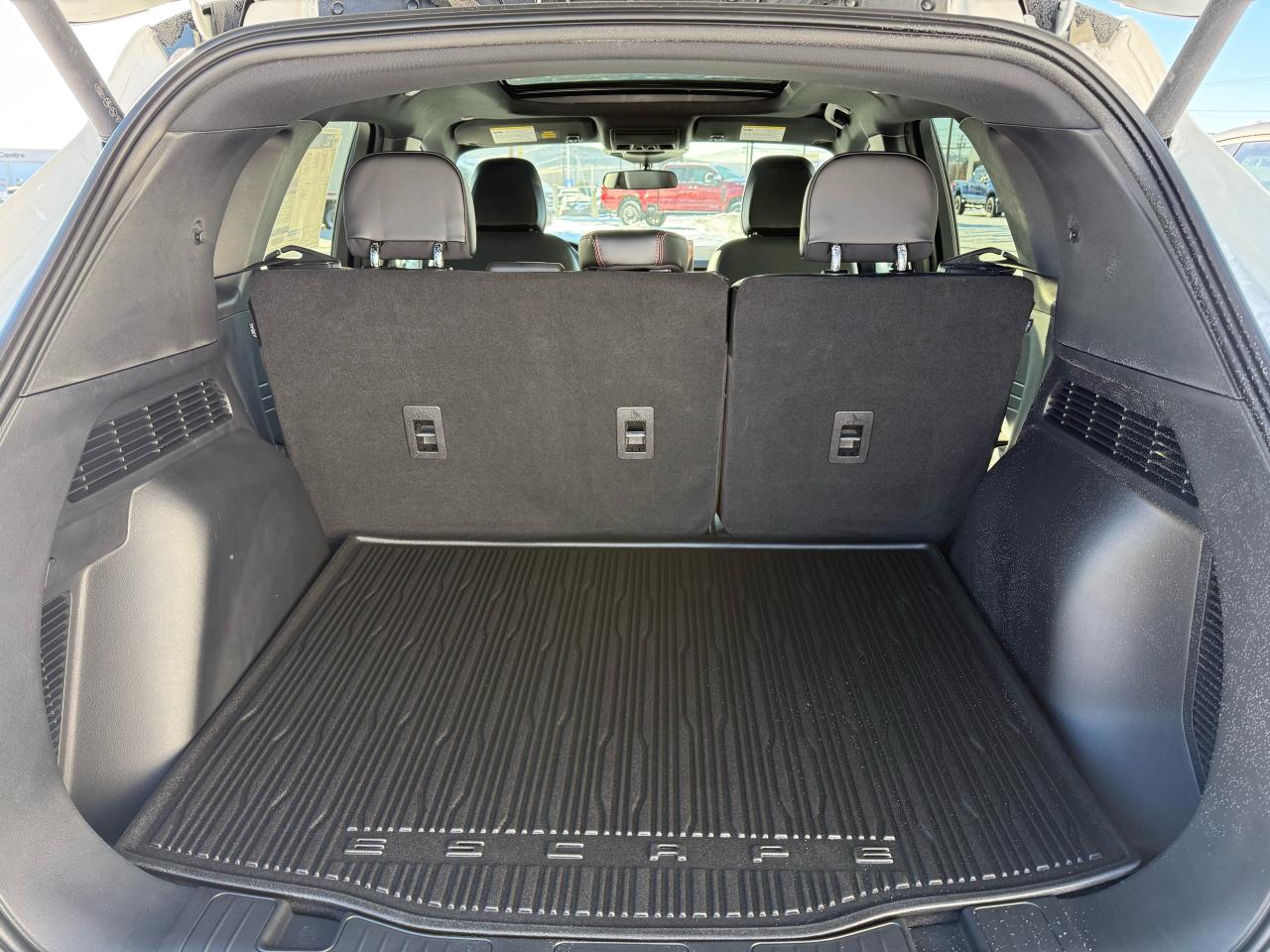 2026 Ford Escape ST-Line Photo5