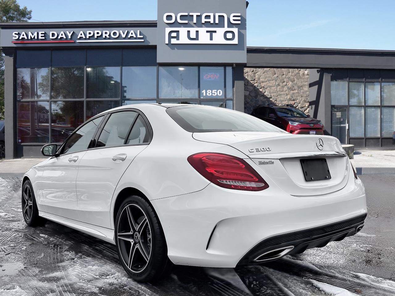 2018 Mercedes-Benz C-Class C300 4MATIC Sedan Photo3