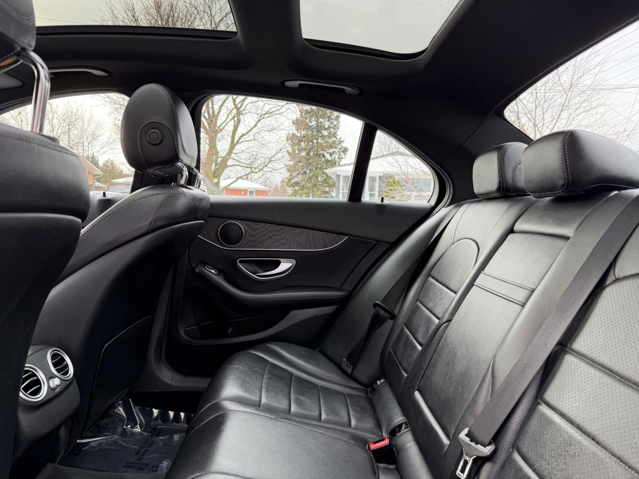 2018 Mercedes-Benz C-Class C300 4MATIC Sedan - Photo #21