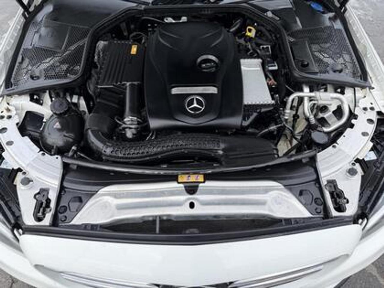 2018 Mercedes-Benz C-Class C 300 4MATIC Sedan Photo