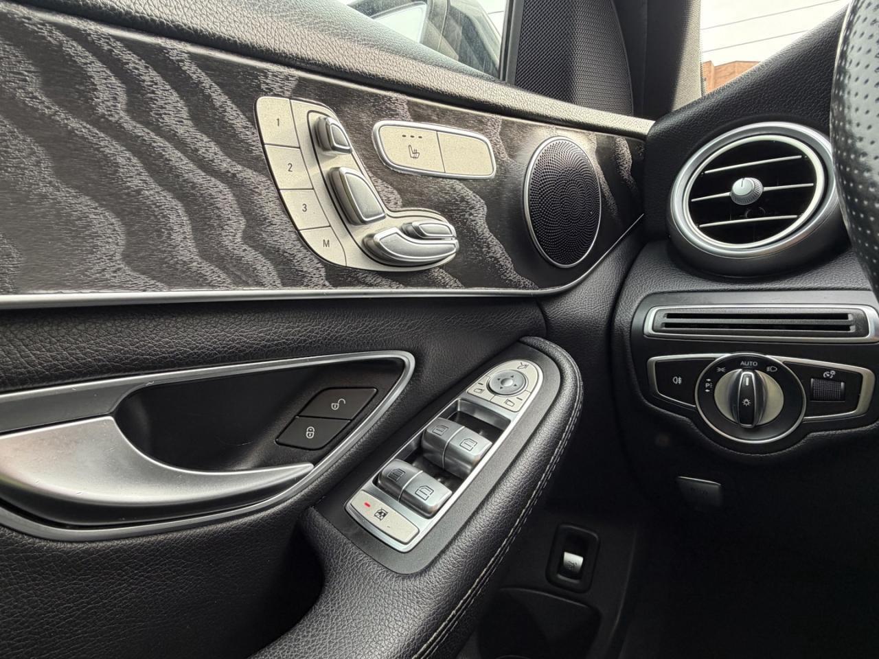 2018 Mercedes-Benz C-Class C 300 4MATIC Sedan Photo