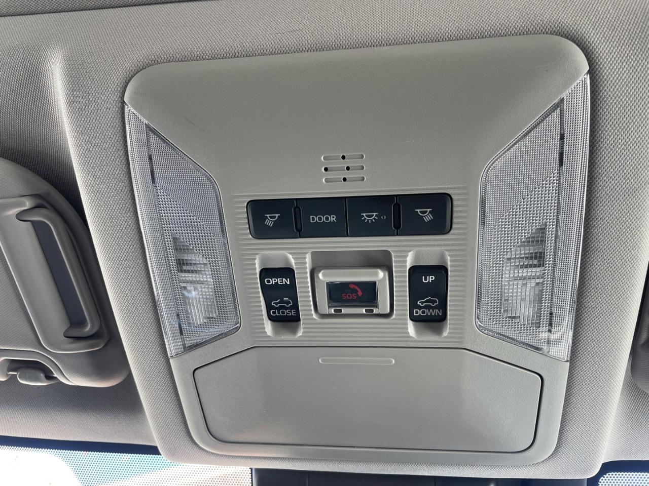 2022 Toyota RAV4 Hybrid Limited AWD *One Owner/ Like NEW - Photo #20