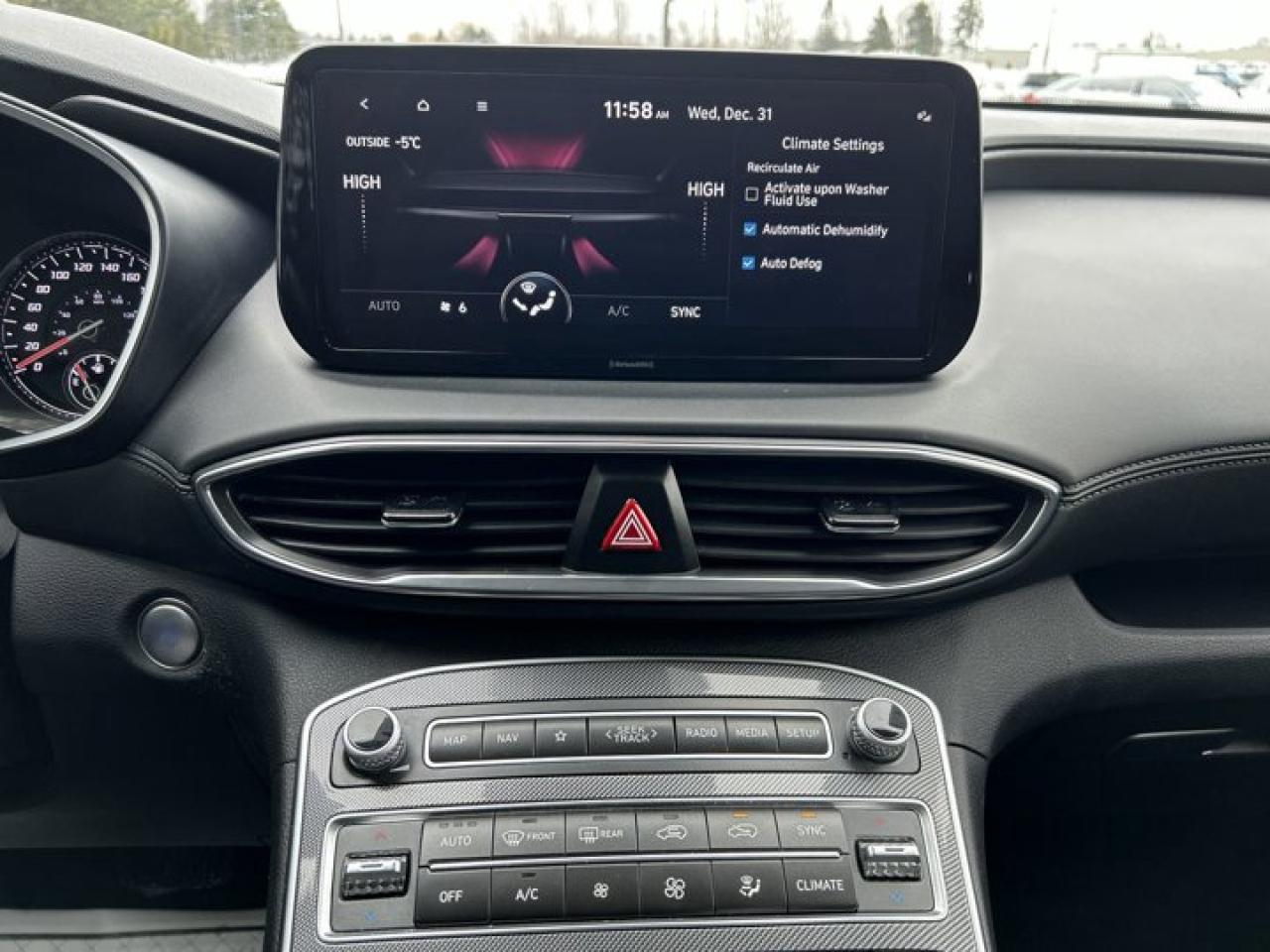 2023 Hyundai Santa Fe Preferred | Remote Start | Heated Seats |  Heated Steering Wheel Photo