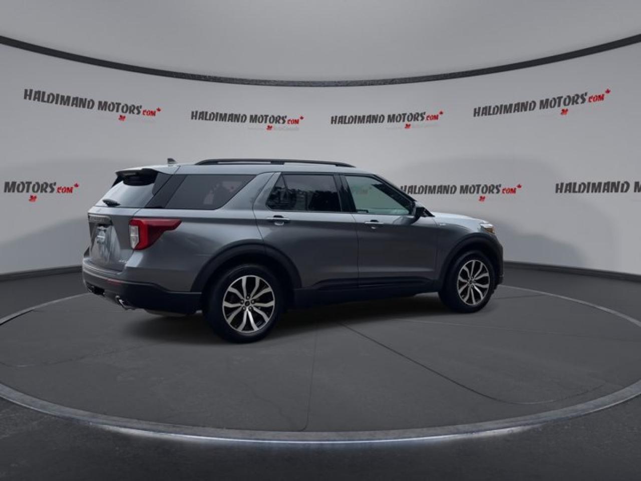 2022 Ford Explorer ST AWD | 360 Camera | Remote Start | 2nd Row Captain Seats Photo