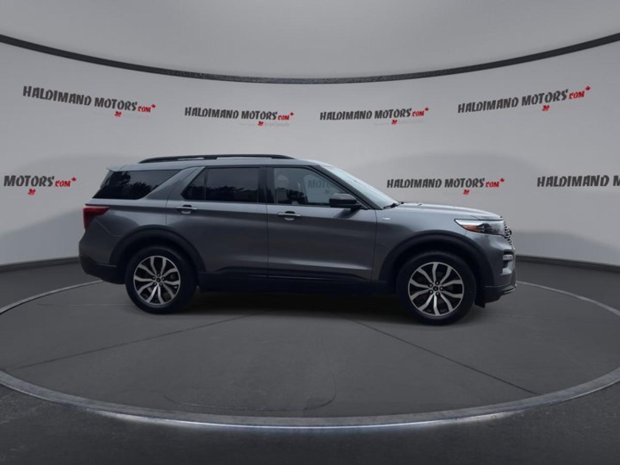 2022 Ford Explorer ST AWD | 360 Camera | Remote Start | 2nd Row Captain Seats Photo