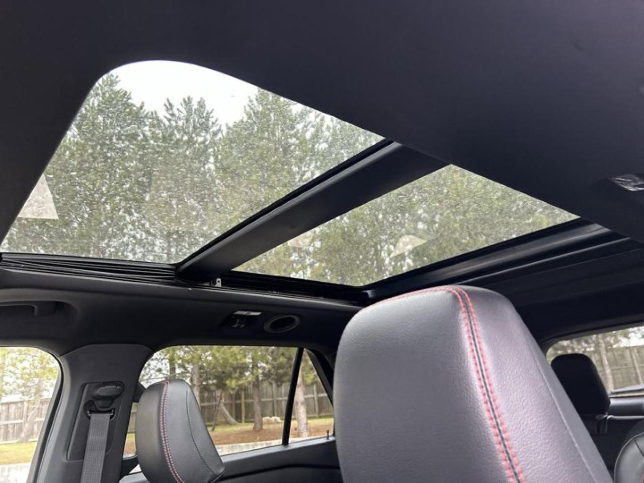 2022 Ford Explorer ST AWD | 360 Camera | Remote Start | 2nd Row Captain Seats Photo