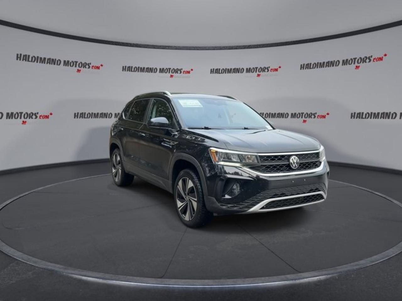 2024 Volkswagen Taos Comfortline | Remote Start | Leather Seats |  Heated Seats Photo