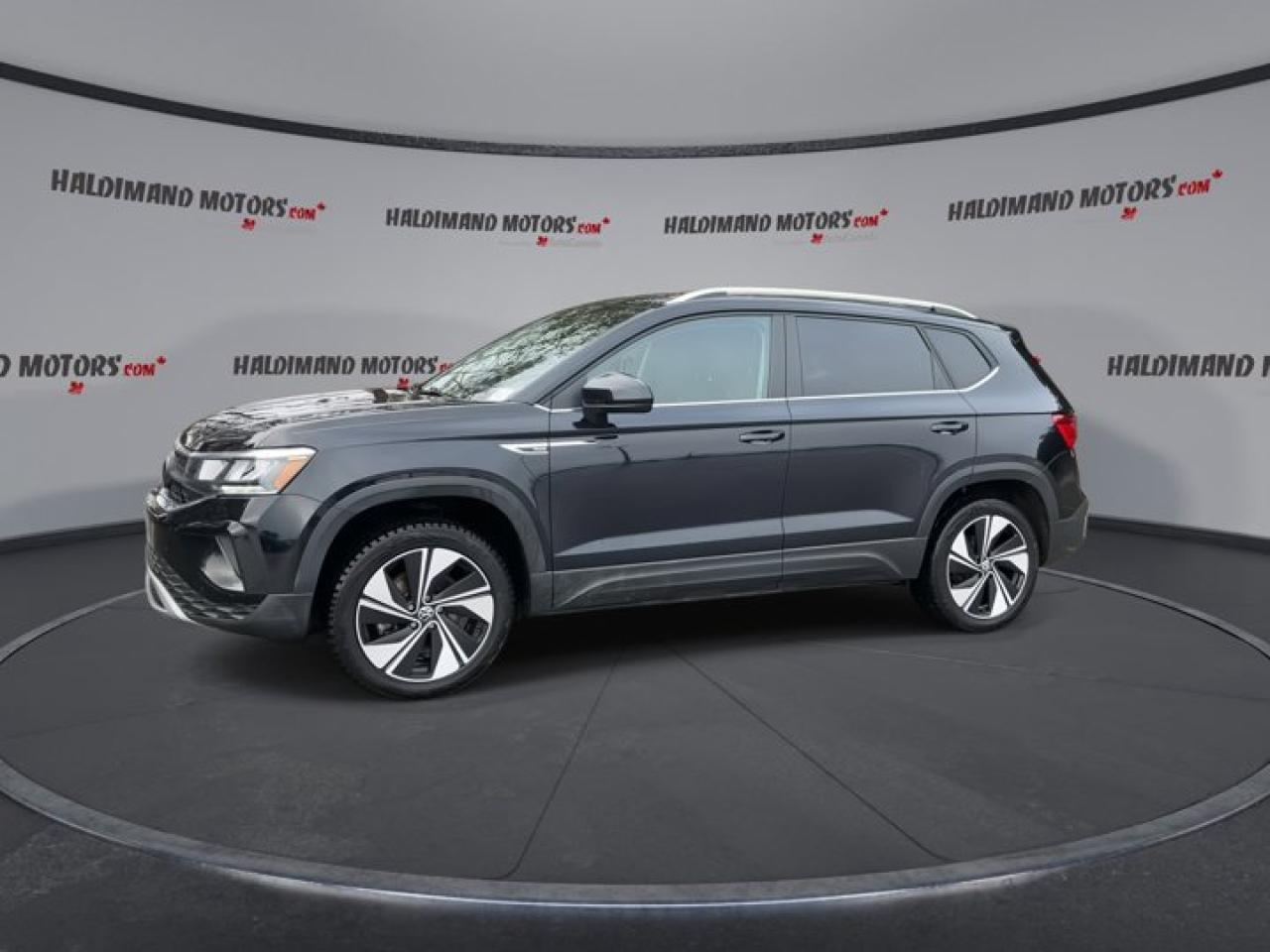 2024 Volkswagen Taos Comfortline | Remote Start | Leather Seats |  Heated Seats Photo4