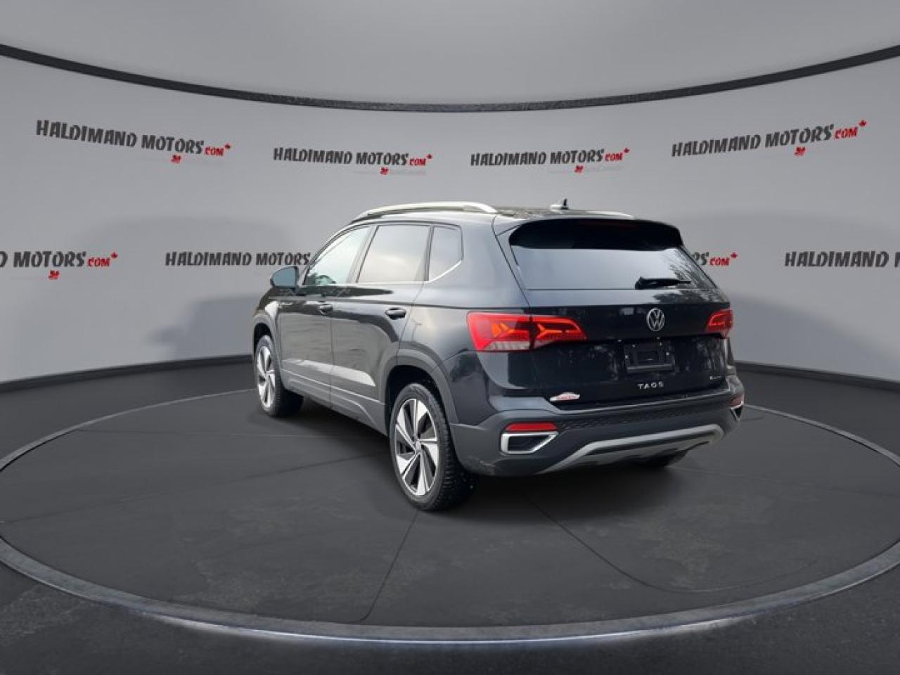 2024 Volkswagen Taos Comfortline | Remote Start | Leather Seats |  Heated Seats Photo