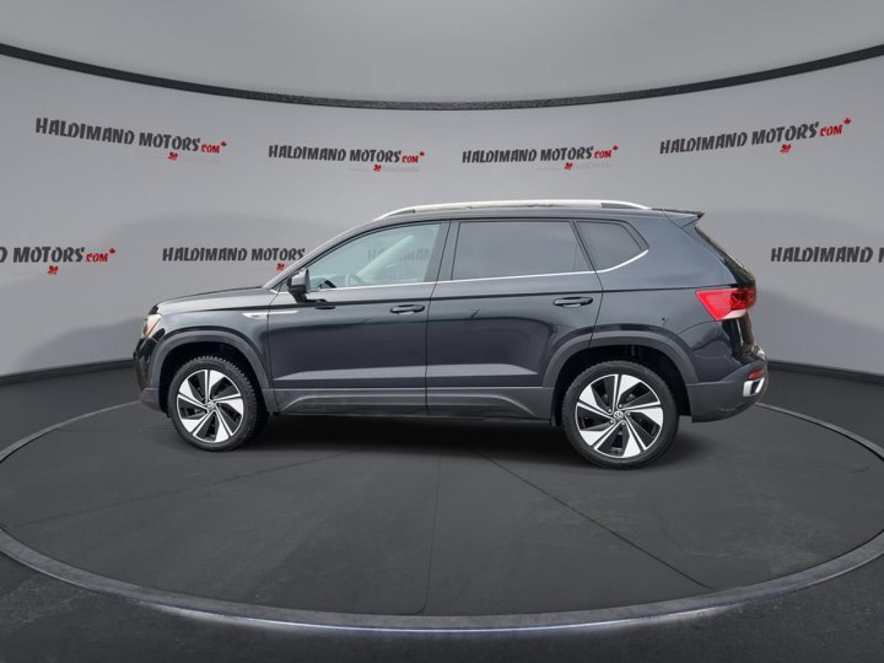 2024 Volkswagen Taos Comfortline | Remote Start | Leather Seats |  Heated Seats Photo