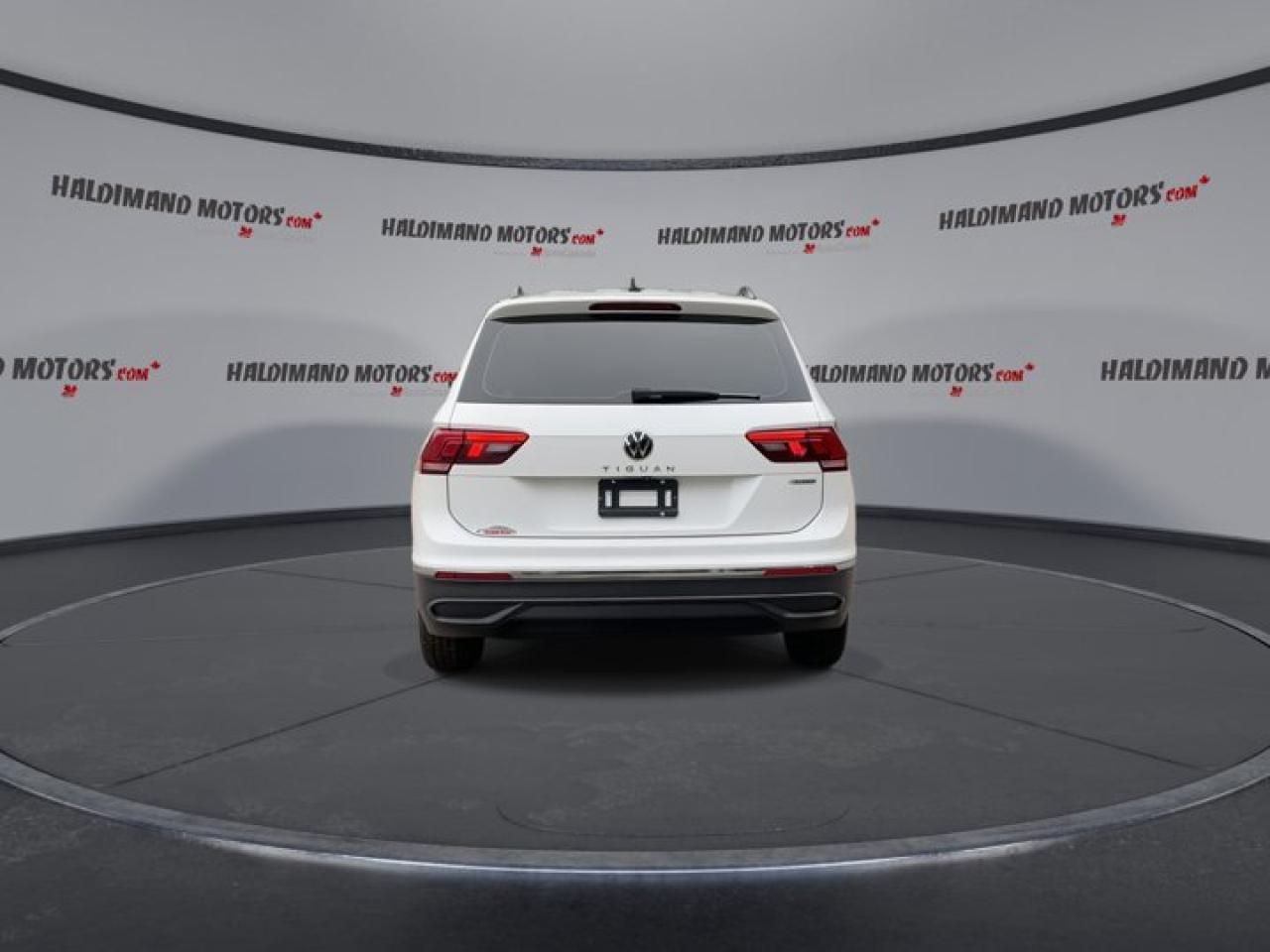 2022 Volkswagen Tiguan Trendline | Heated Seats | Heated Steering Wheel Photo