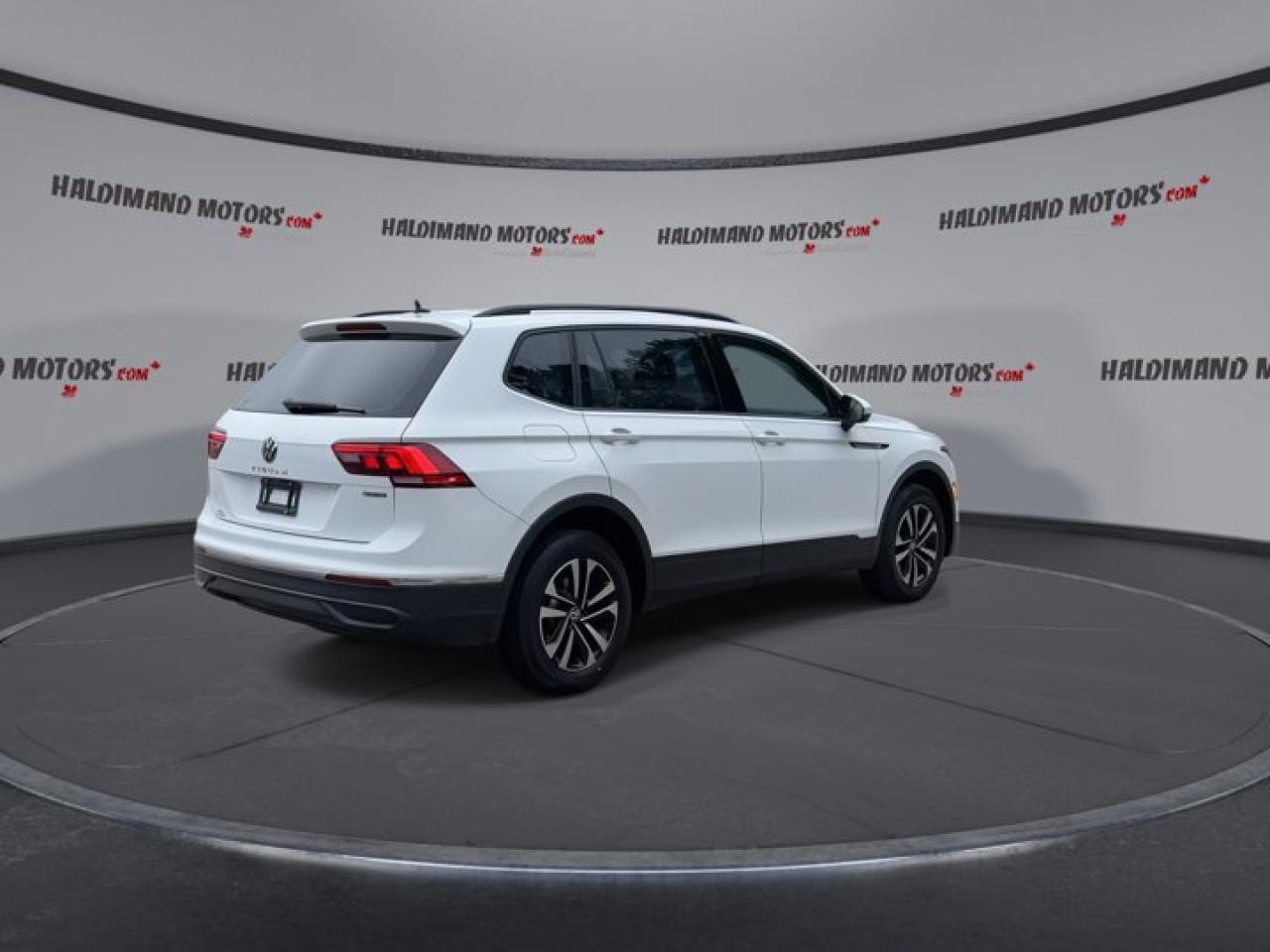 2022 Volkswagen Tiguan Trendline | Heated Seats | Heated Steering Wheel Photo