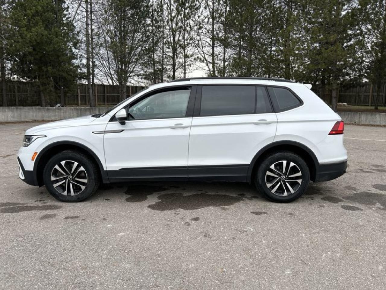 2022 Volkswagen Tiguan Trendline | Heated Seats | Heated Steering Wheel Photo