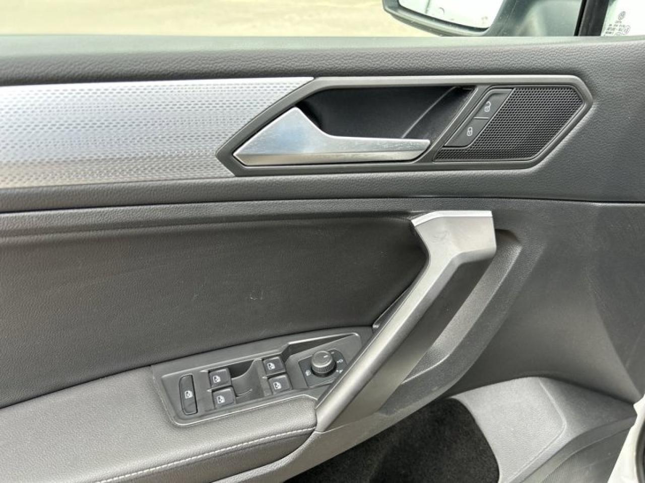 2022 Volkswagen Tiguan Trendline | Heated Seats | Heated Steering Wheel Photo