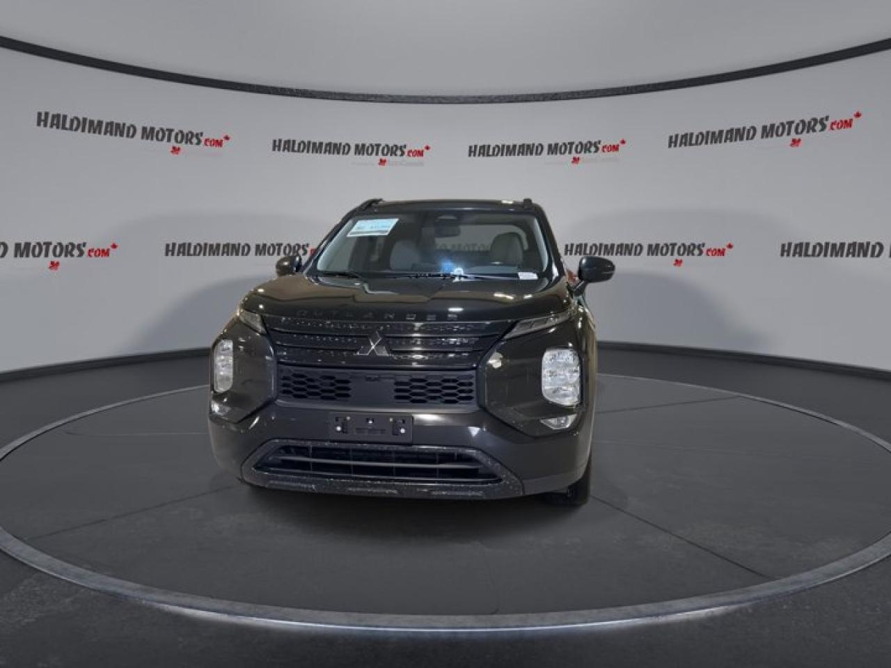 2023 Mitsubishi Outlander Phev GT AWD | Panoramic Roof | 360 Camera | Leather Seats Photo