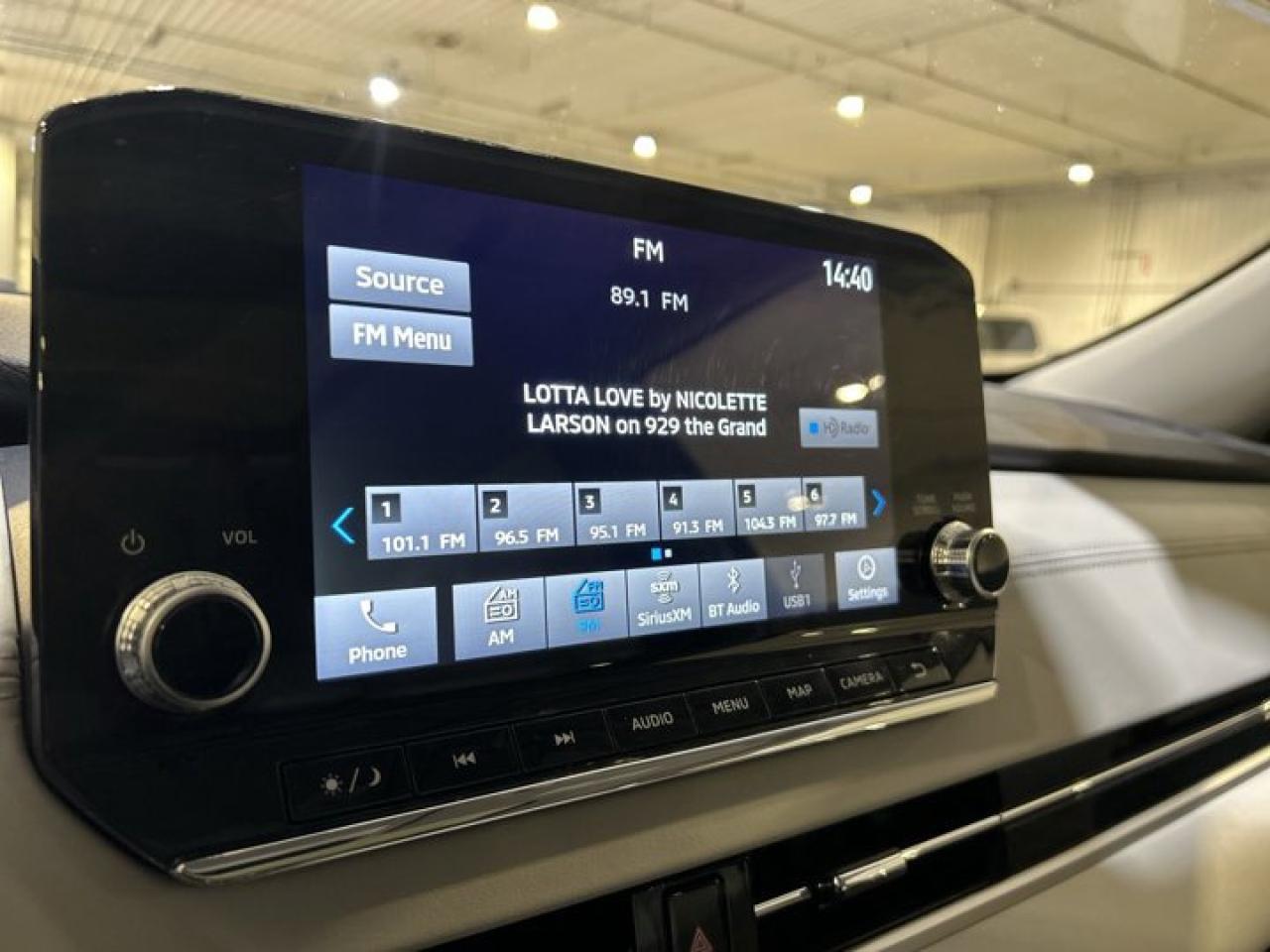 2023 Mitsubishi Outlander Phev GT AWD | Panoramic Roof | 360 Camera | Leather Seats Photo