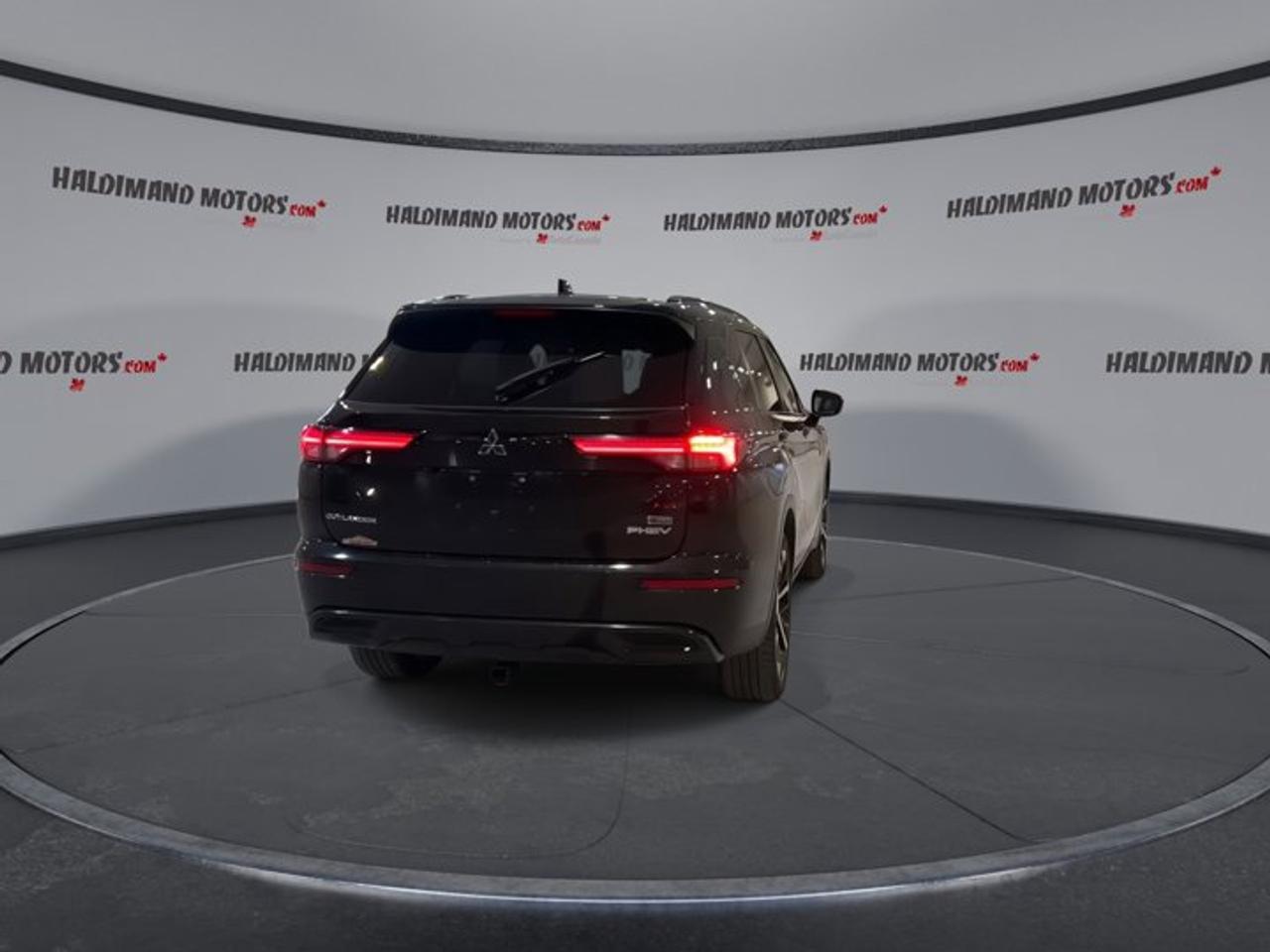 2023 Mitsubishi Outlander Phev GT S-AWC Photo