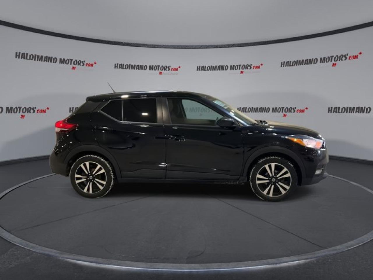 2020 Nissan Kicks SV | Remote Start | Heated Seats Photo