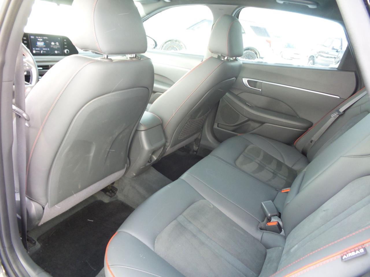 2021 Hyundai Sonata SPORT, HEATED SEATS, 19" RIMS, MOONROOF! Photo