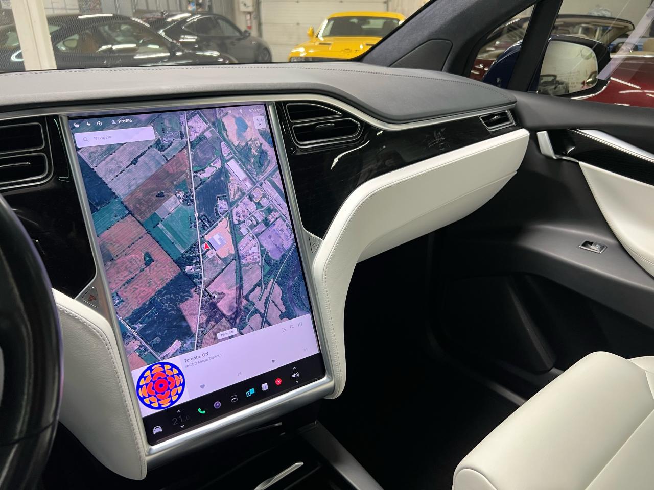 2017 Tesla Model X 75D FSD AWD Quad Seats Photo