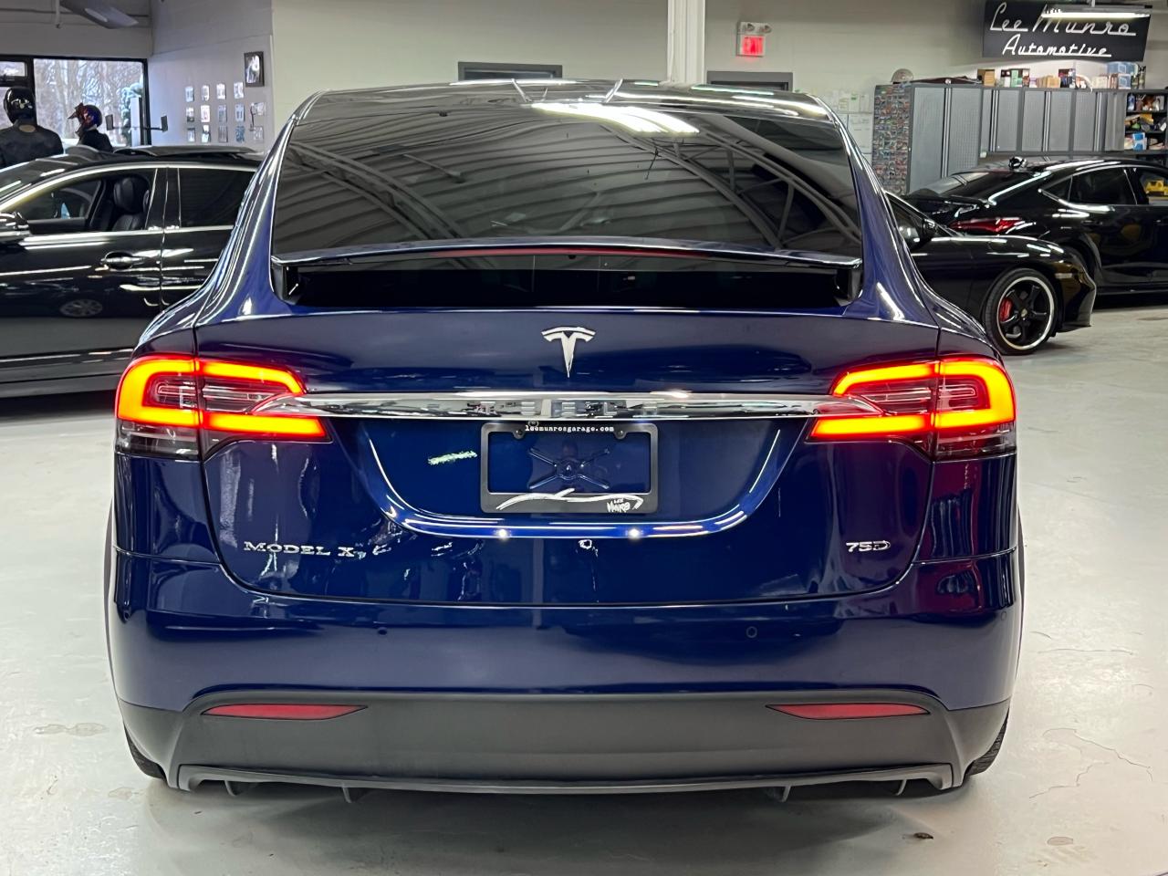 2017 Tesla Model X 75D FSD AWD Quad Seats Photo