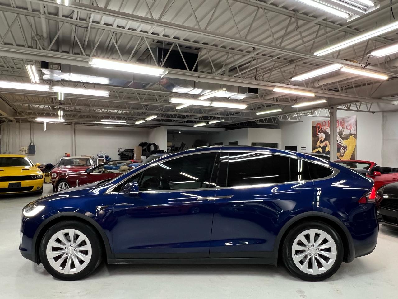 2017 Tesla Model X 75D FSD AWD Quad Seats Photo