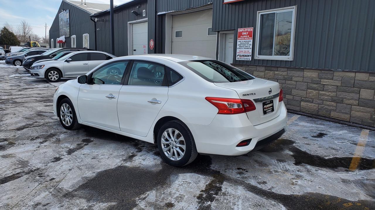 2018 Nissan Sentra SV-SUNROOF-HEATED SEATS-BACK UP CAMERA Photo2
