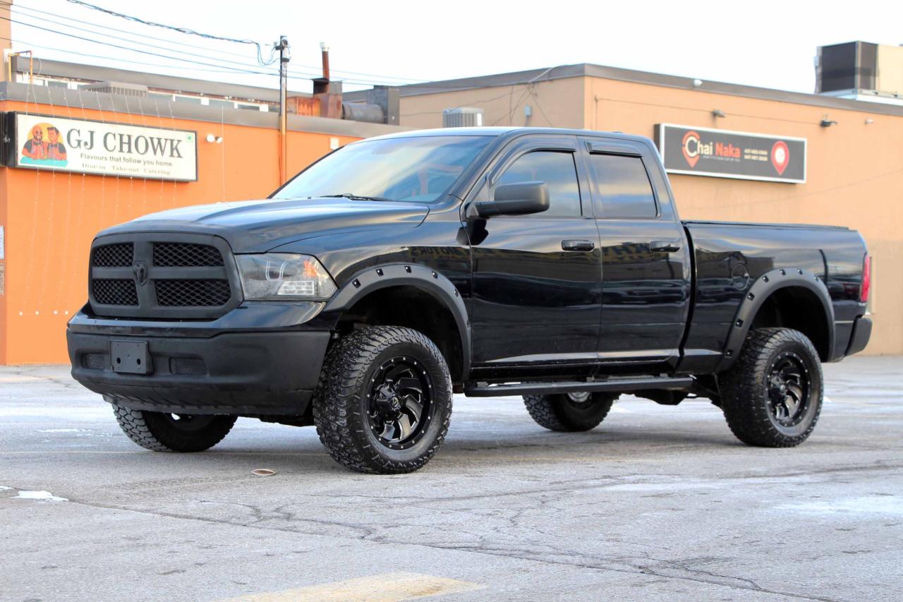 2014 RAM 1500 SLT - Photo #2