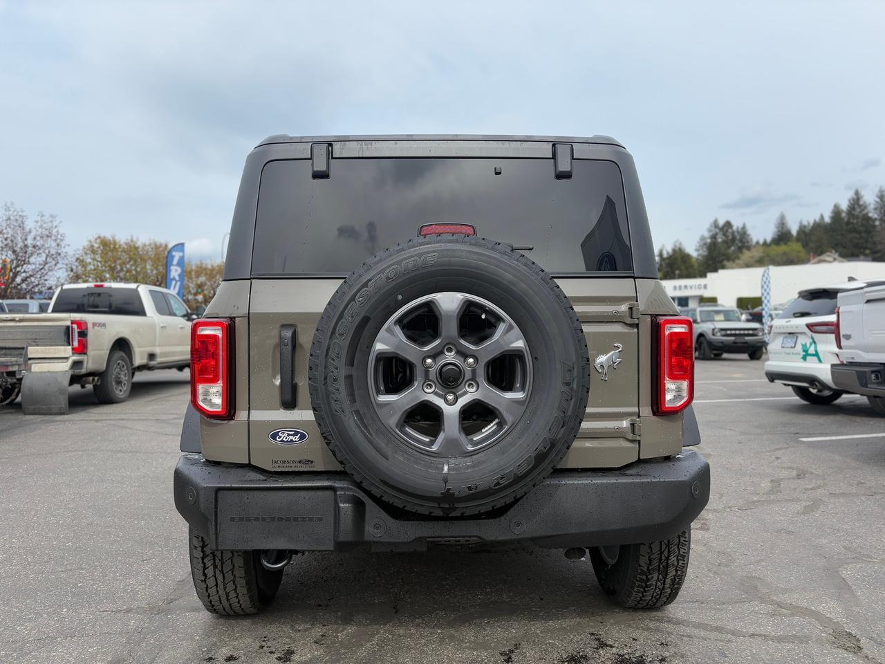 2026 Ford Bronco Big Bend Photo3