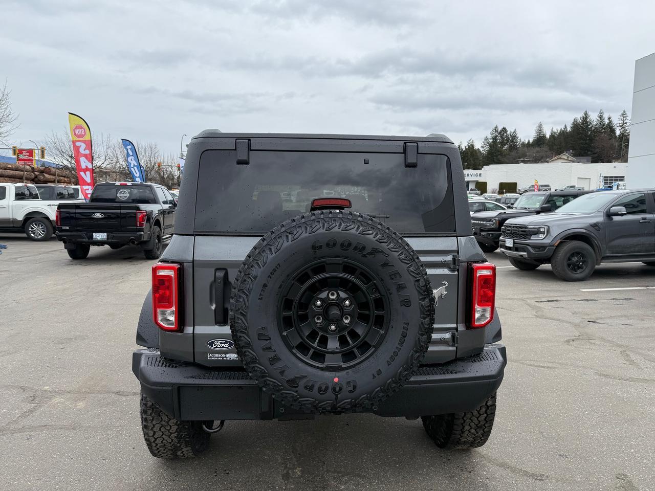 2026 Ford Bronco Big Bend Photo3