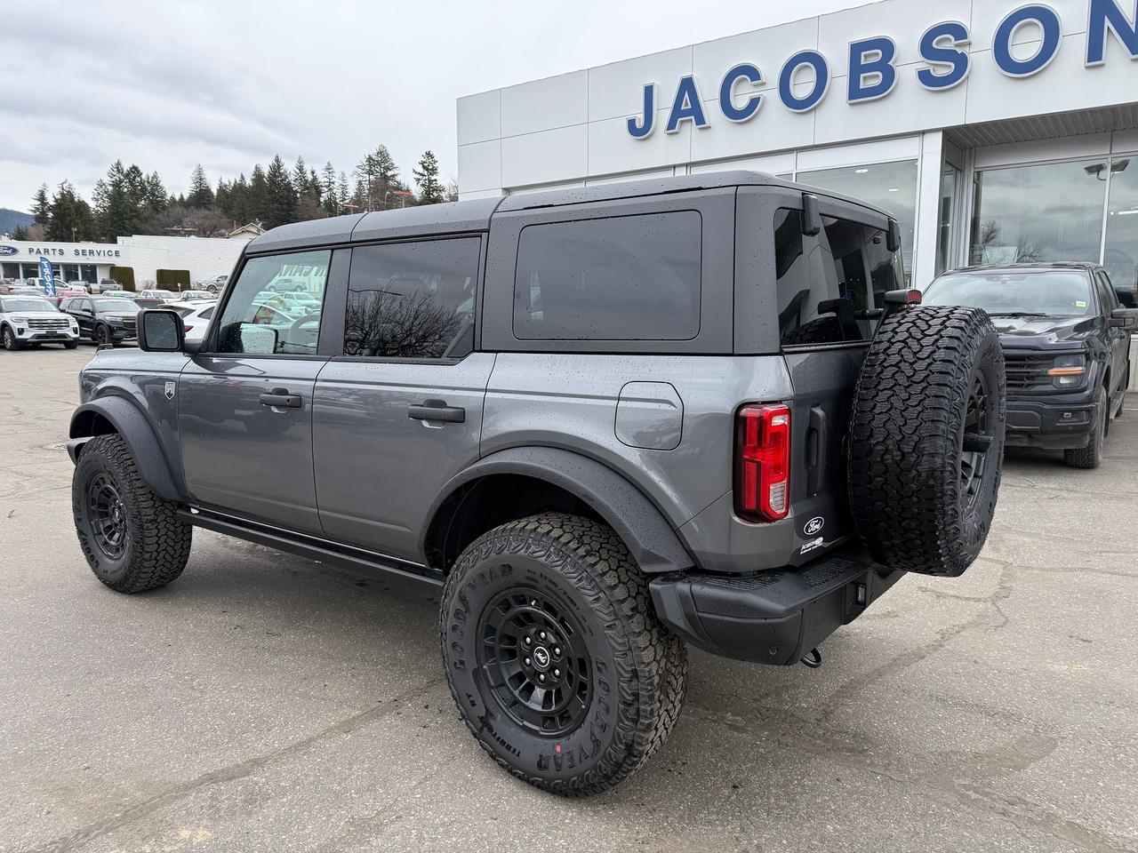 2026 Ford Bronco Big Bend Photo2