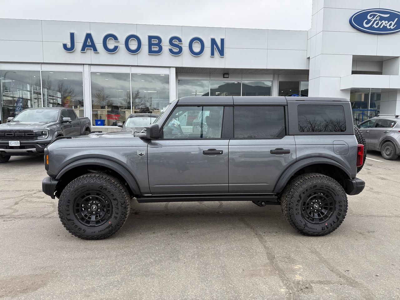 2026 Ford Bronco Big Bend Photo1