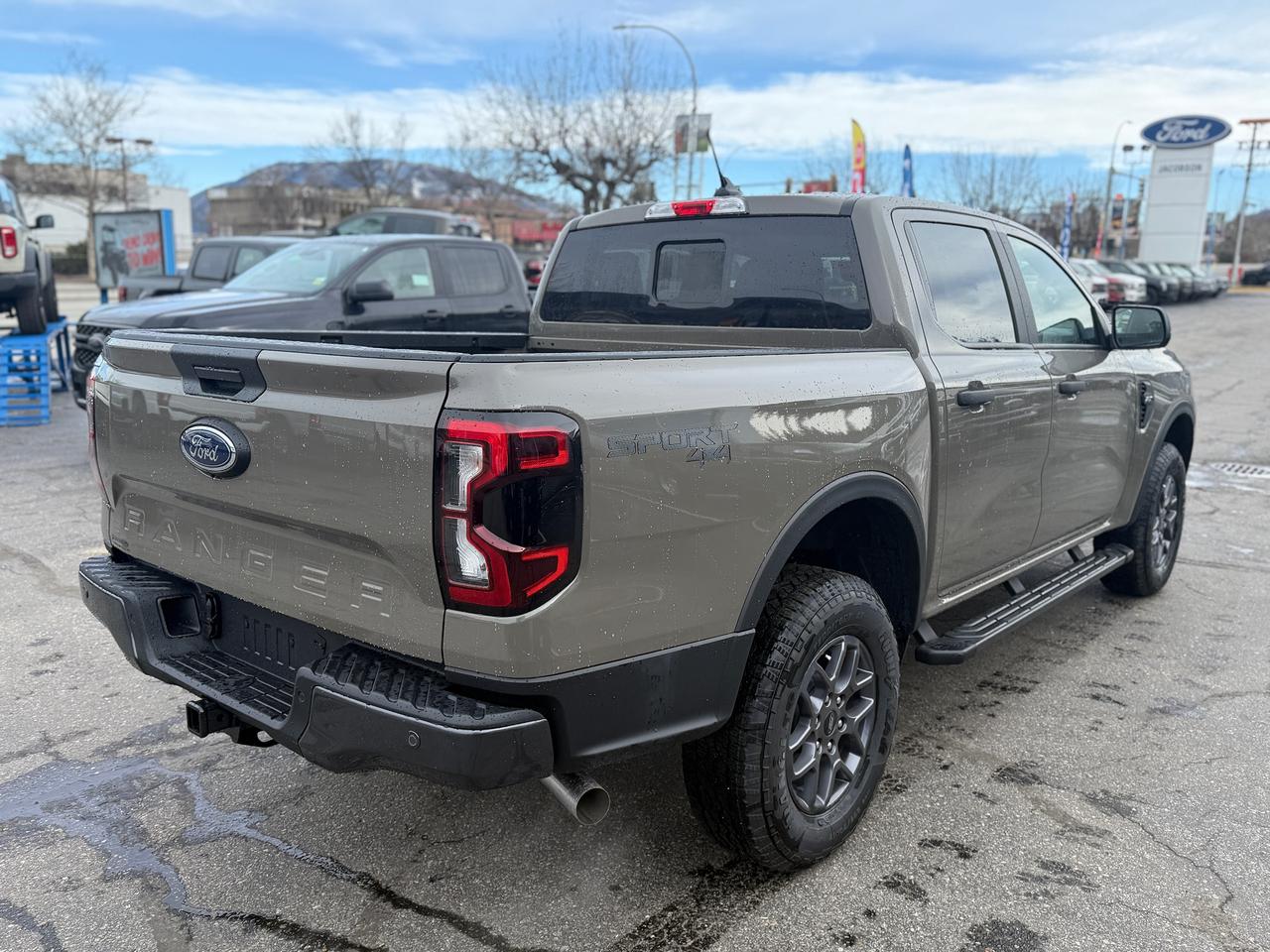 2026 Ford Ranger XLT Photo4