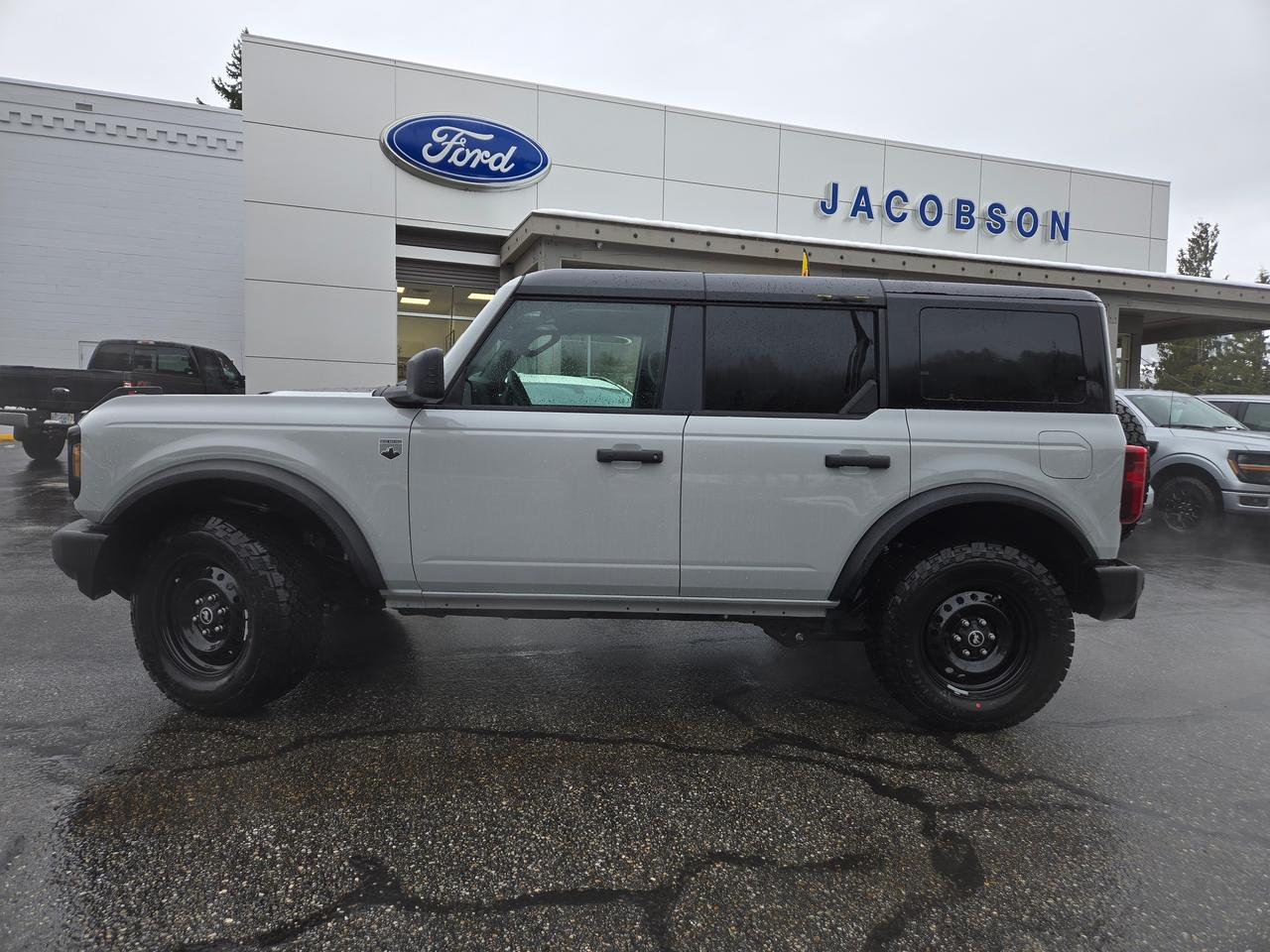 2026 Ford Bronco Big Bend Photo1