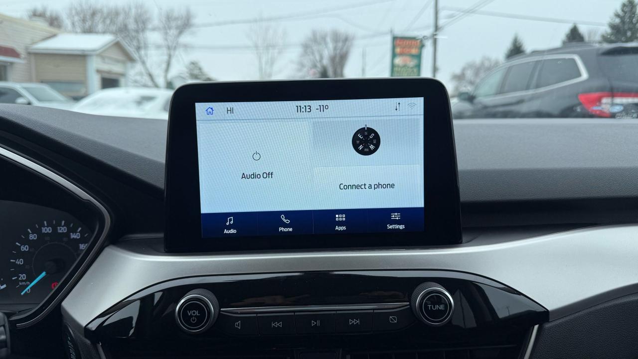 2020 Ford Escape SEL - Photo #17