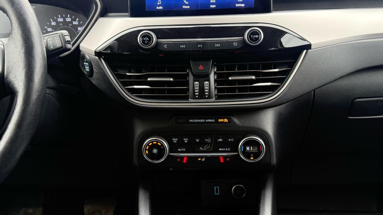 2020 Ford Escape SEL - Photo #14