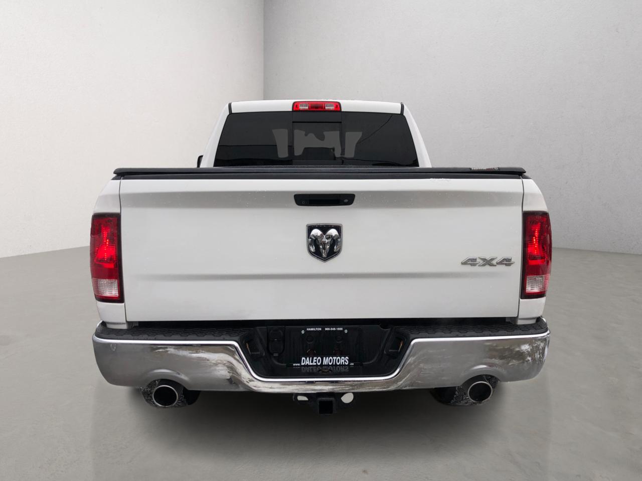 2017 RAM 1500 SLT / B.CAM / H.SEATS / 6 PASSENGER Photo27