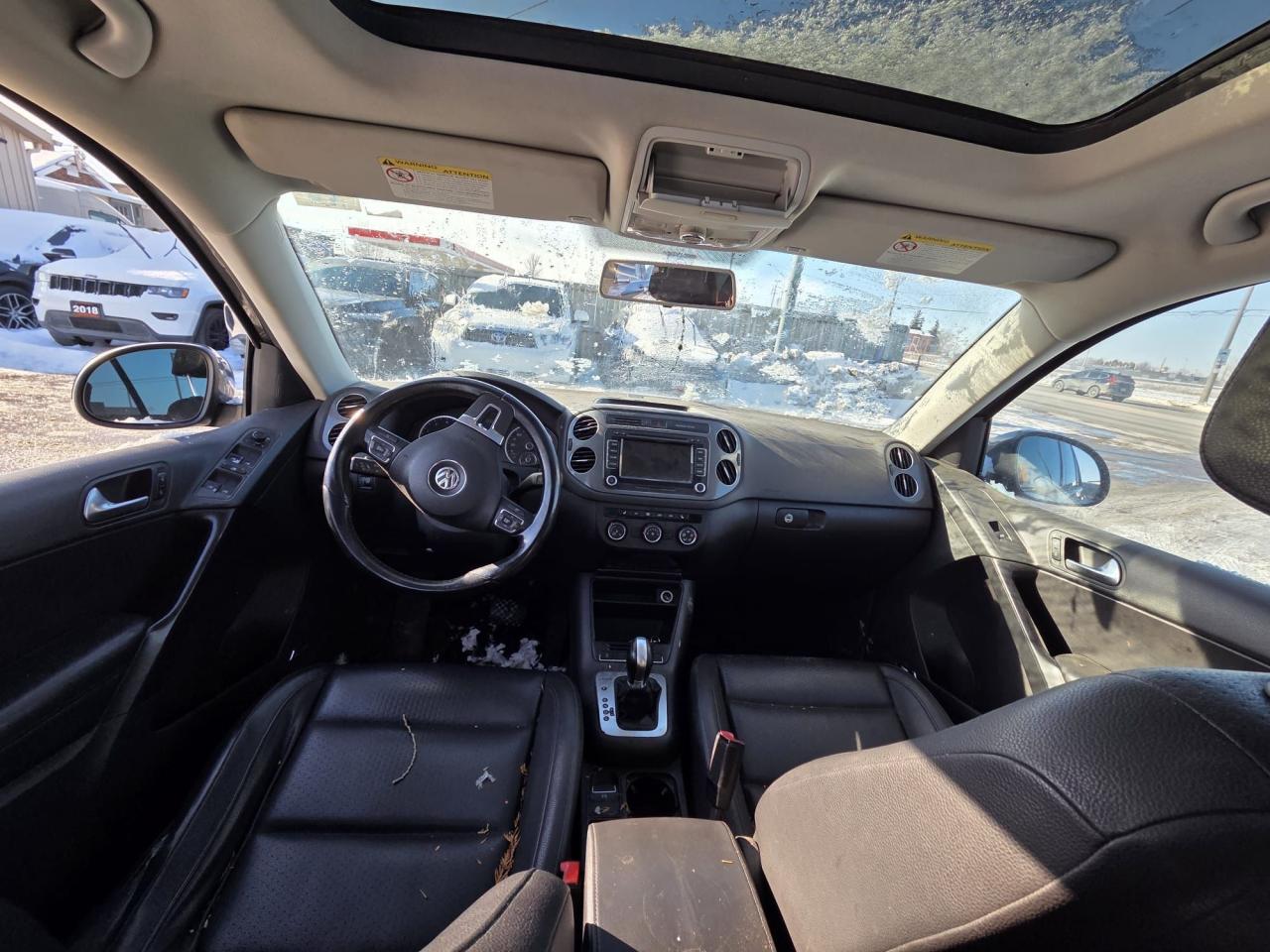 2014 Volkswagen Tiguan TRENDLINE, AUTO, 4 CYL, AUTO, VERY ROUGH, AS IS - Photo #9