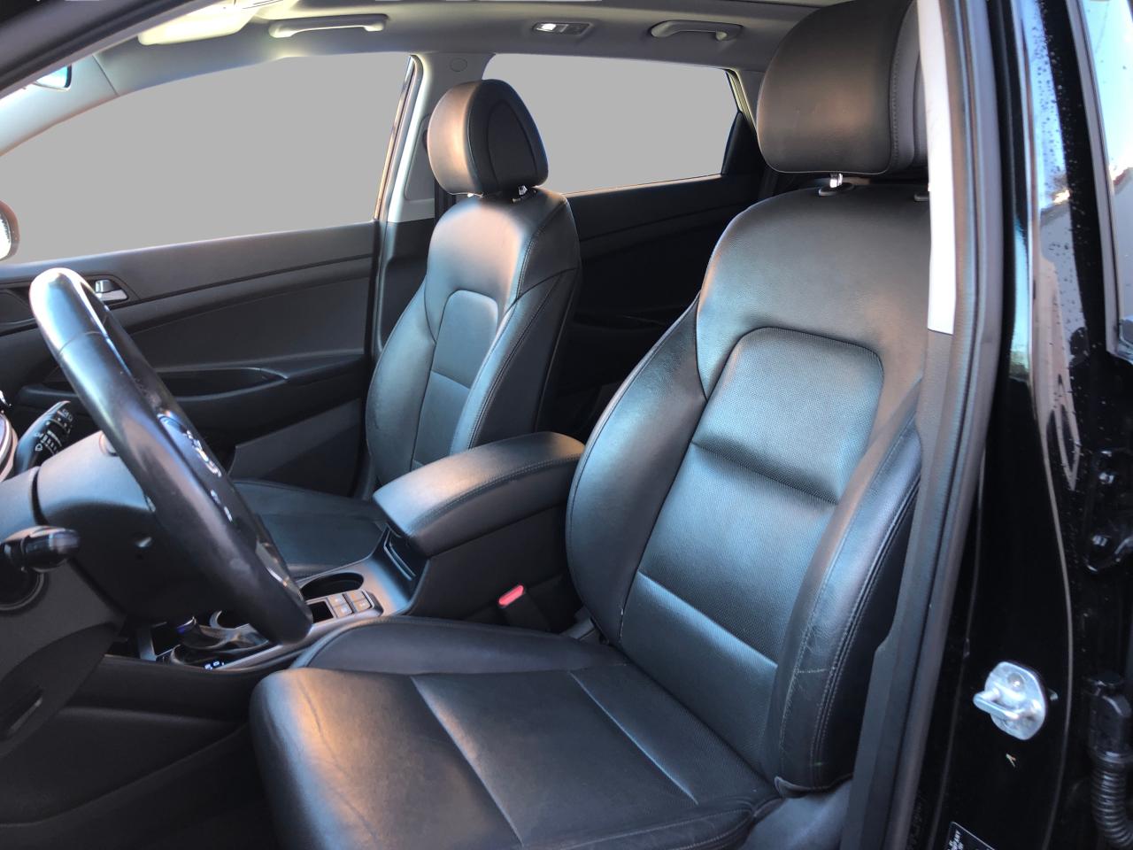 2017 Hyundai Tucson SE / LTHR / B.CAM / S.ROOF / MOONROOF Photo8